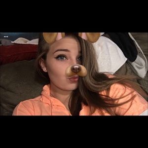 Meet your Posher, Abby